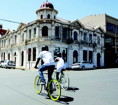 Daima canlı daima hareketli Johannesburg