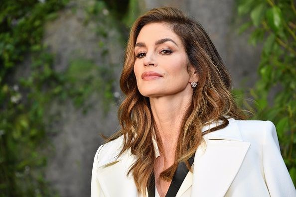 Cindy Crawford nasıl formda kalıyor?