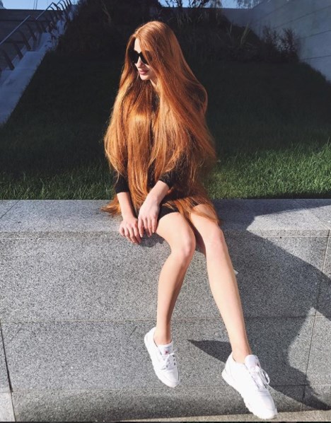 Saçlarını kaybetmek üzereyken Rapunzel oldu