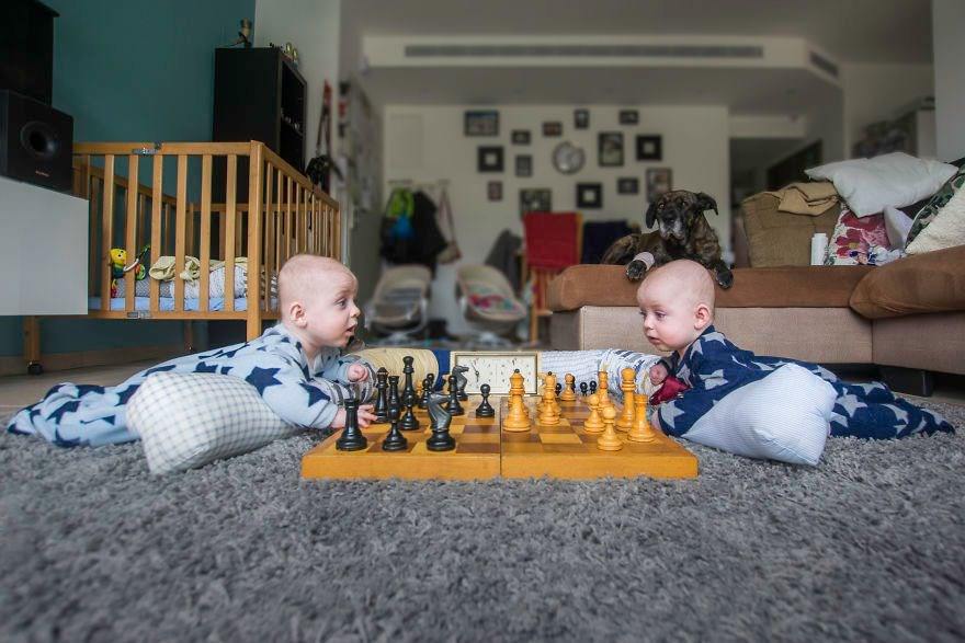 İkiz babasından yaratıcı fotoğraf projesi