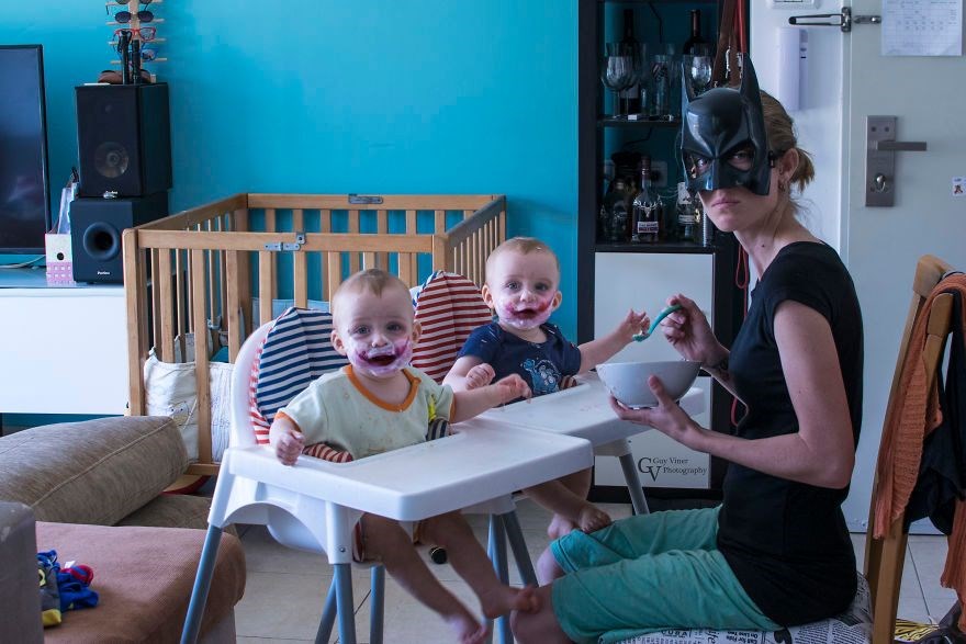 İkiz babasından yaratıcı fotoğraf projesi