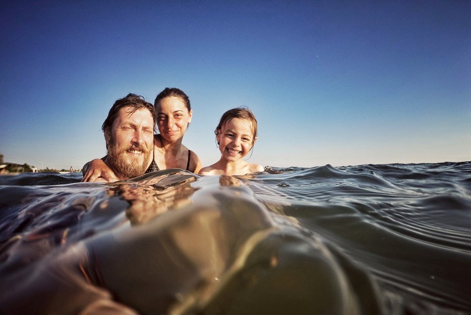 Motosiklet ile ailecek dünya turu