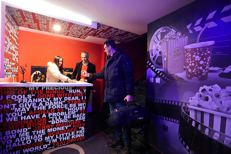 Oscar kazanan fimlerin "içinde" uyuyorlar