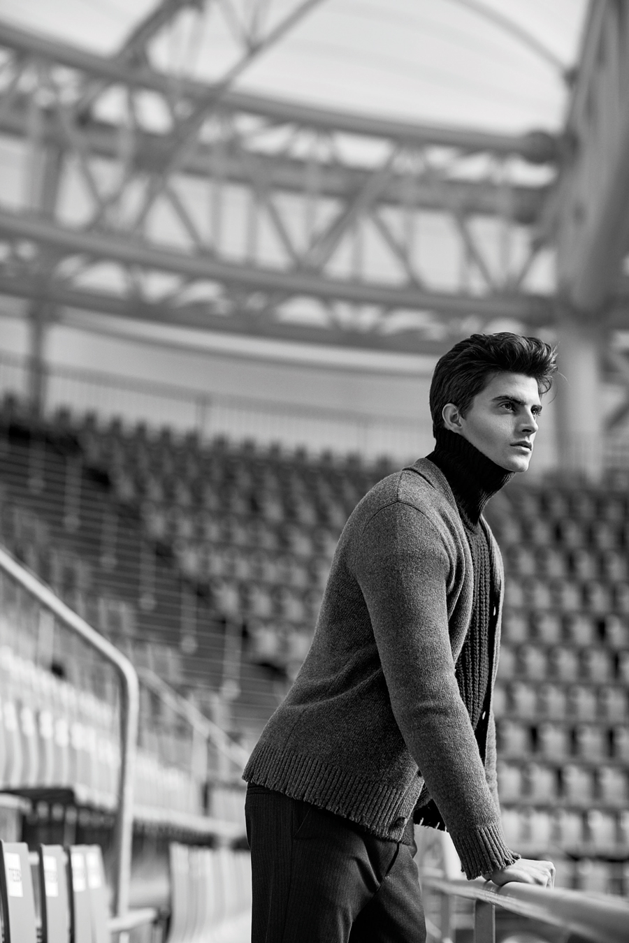 Kendinden emin ve iddialı