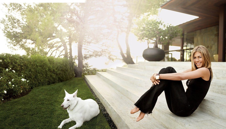 Jennifer Aniston evinin kapılarını açtı