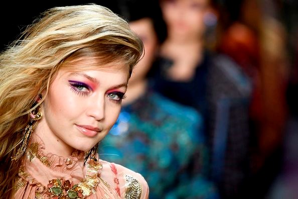 Hadid’lerin babasına tecavüz suçlaması