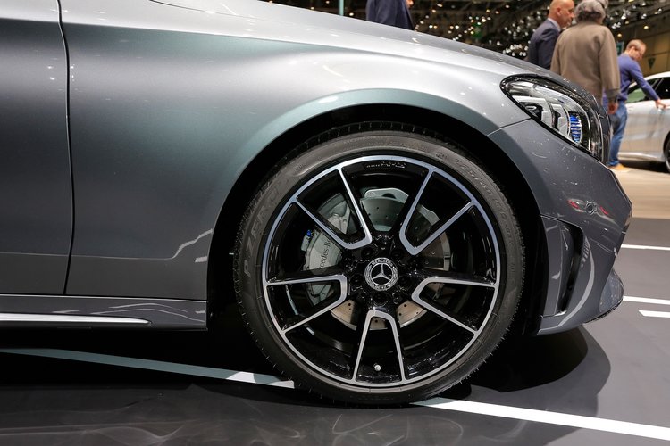 Mercedes-Benz C serisi ile tanışma vakti