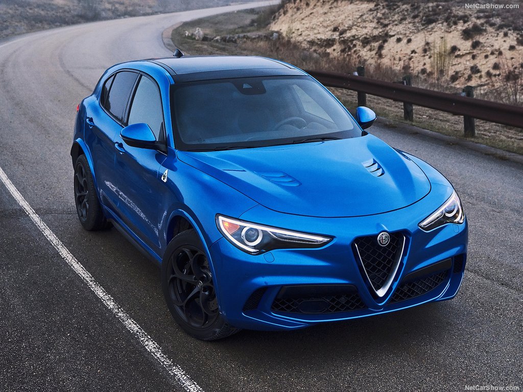 2018 Alfa Romeo Stelvio Quadrifoglio