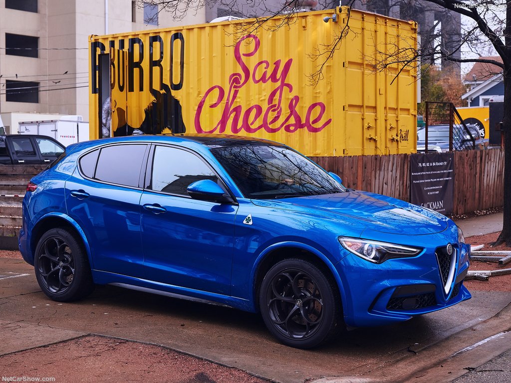 2018 Alfa Romeo Stelvio Quadrifoglio
