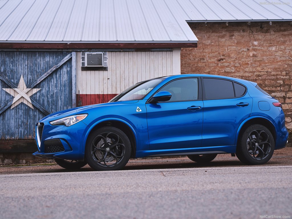 2018 Alfa Romeo Stelvio Quadrifoglio