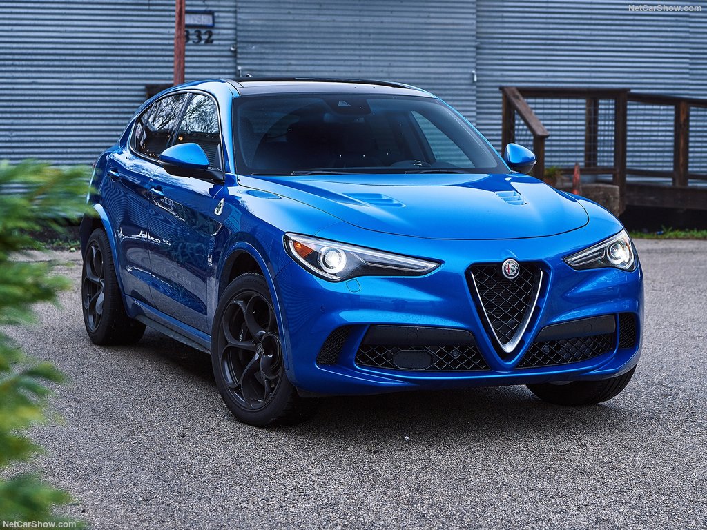 2018 Alfa Romeo Stelvio Quadrifoglio