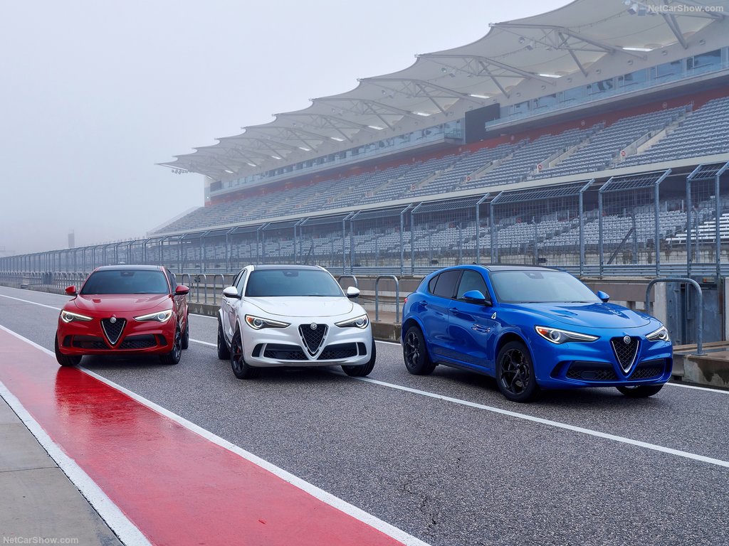 2018 Alfa Romeo Stelvio Quadrifoglio
