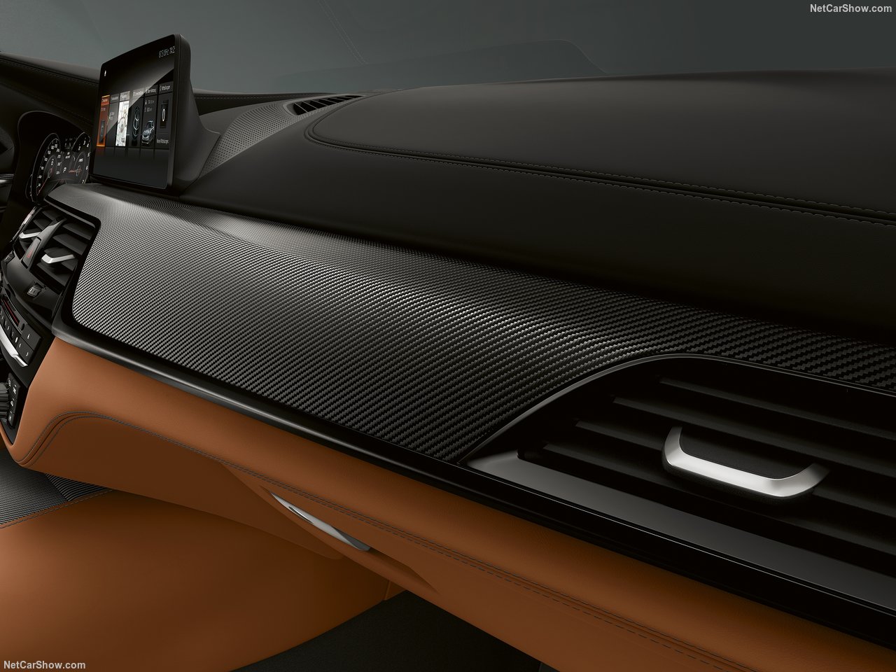 2019 BMW M5 Competition çıtayı yükseltiyor!