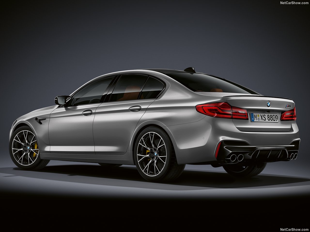 2019 BMW M5 Competition çıtayı yükseltiyor!