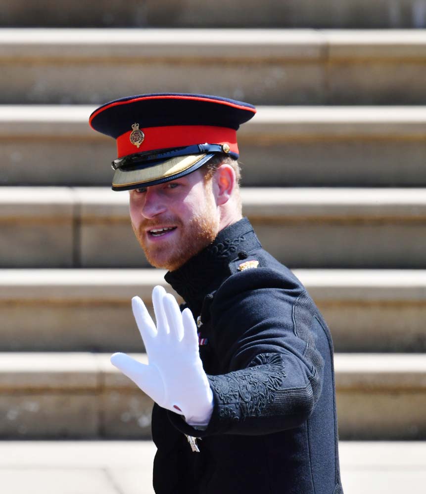 Prens Harry ve Meghan Markle evlendi