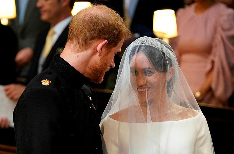 Prens Harry ve Meghan Markle evlendi