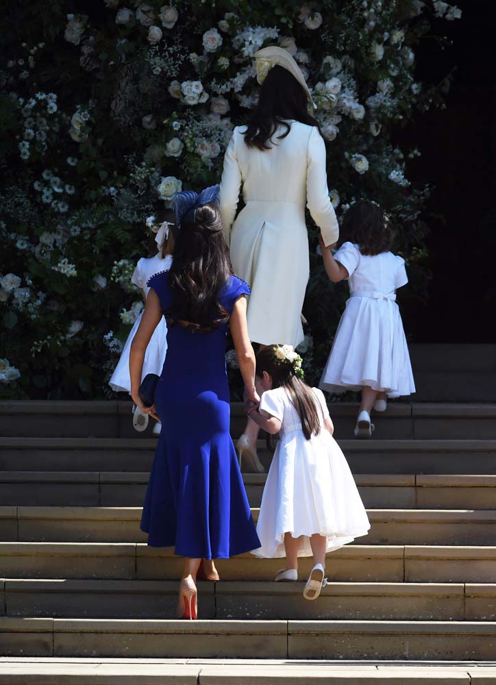 Prens Harry ve Meghan Markle evlendi