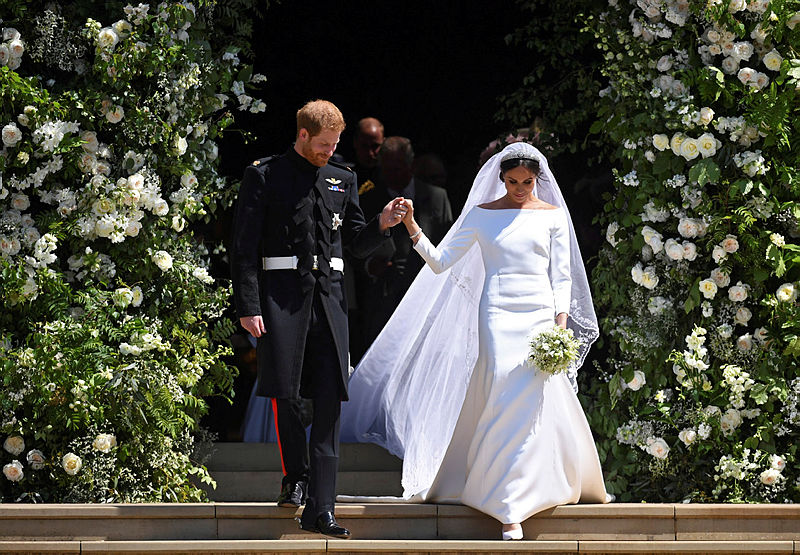 Prens Harry ve Meghan Markle evlendi