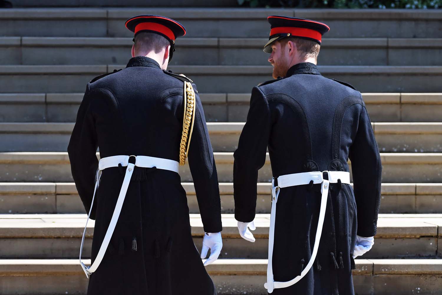 Prens Harry ve Meghan Markle evlendi