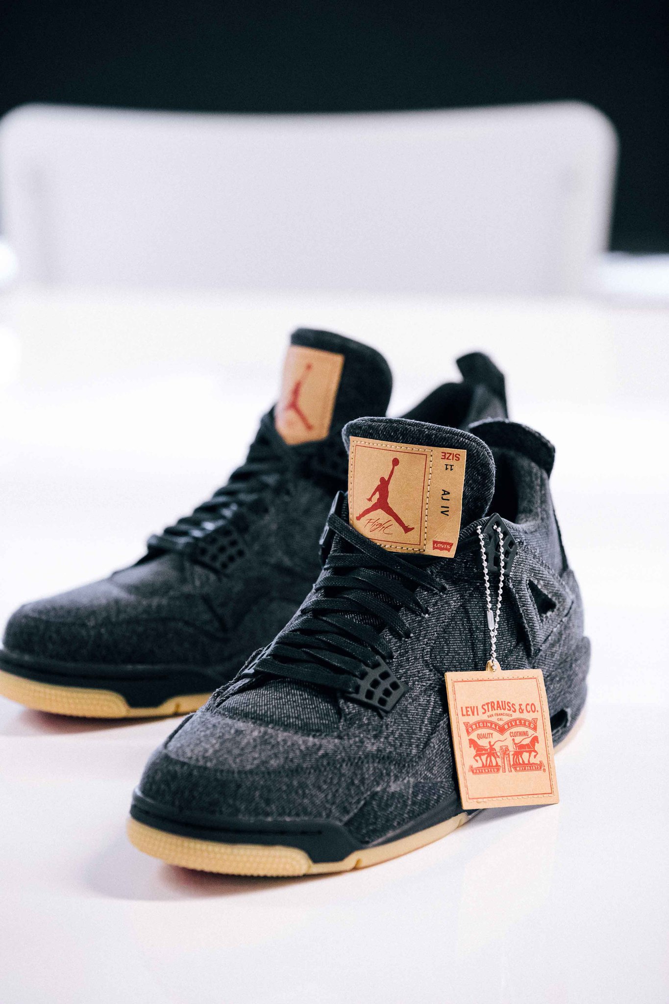 İş birliği: Levi's x Air Jordan