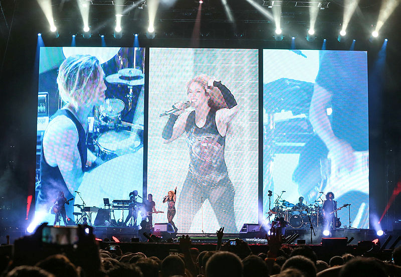 Shakira İstanbul'u salladı!