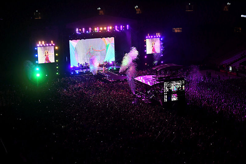 Shakira İstanbul'u salladı!