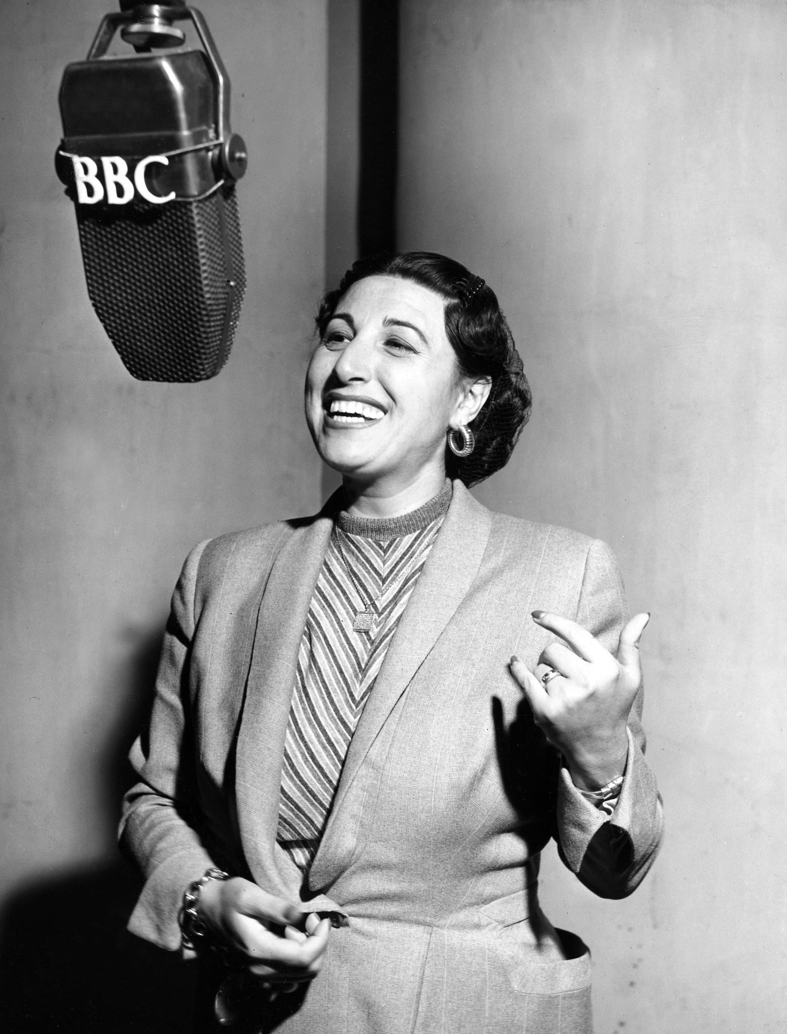 Müzeyyen Senar 100 yaşında