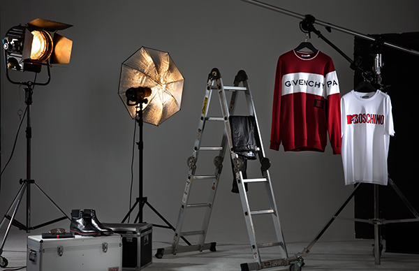 The Big Black Book No.13 #sessizciglik