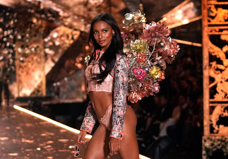 Victoria's Secret Fashion Show 2018