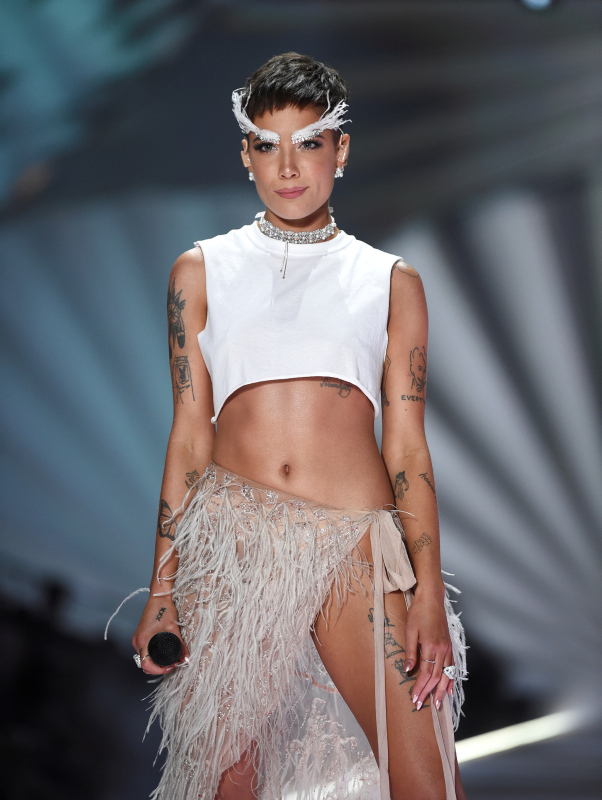 Victoria's Secret Fashion Show 2018