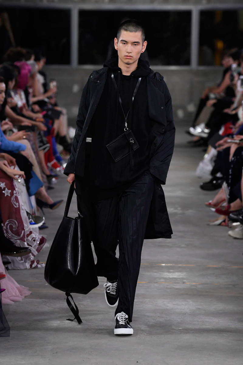 Valentino Pre-Fall 2019 koleksiyonu