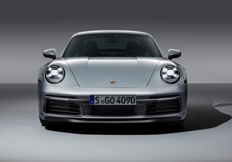 Yeni Porsche 911