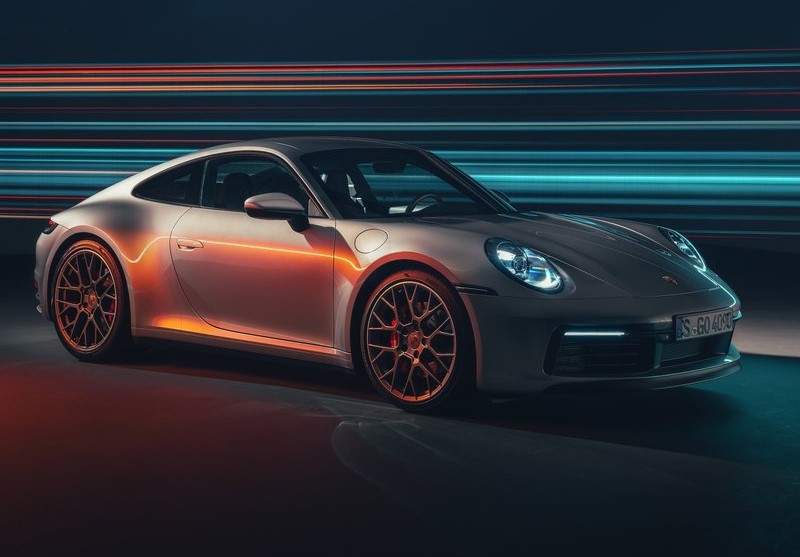 Yeni Porsche 911