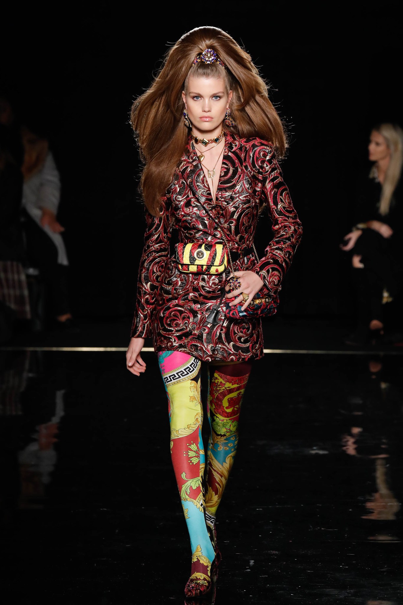 Versace Pre-Fall 2019'un öne çıkan erkek tasarımları