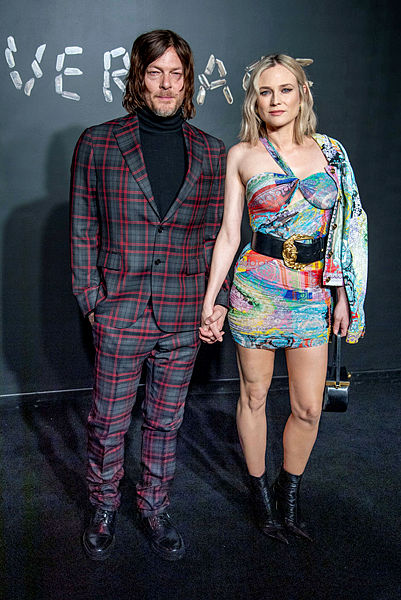 Versace Pre-Fall 2019'un öne çıkan erkek tasarımları