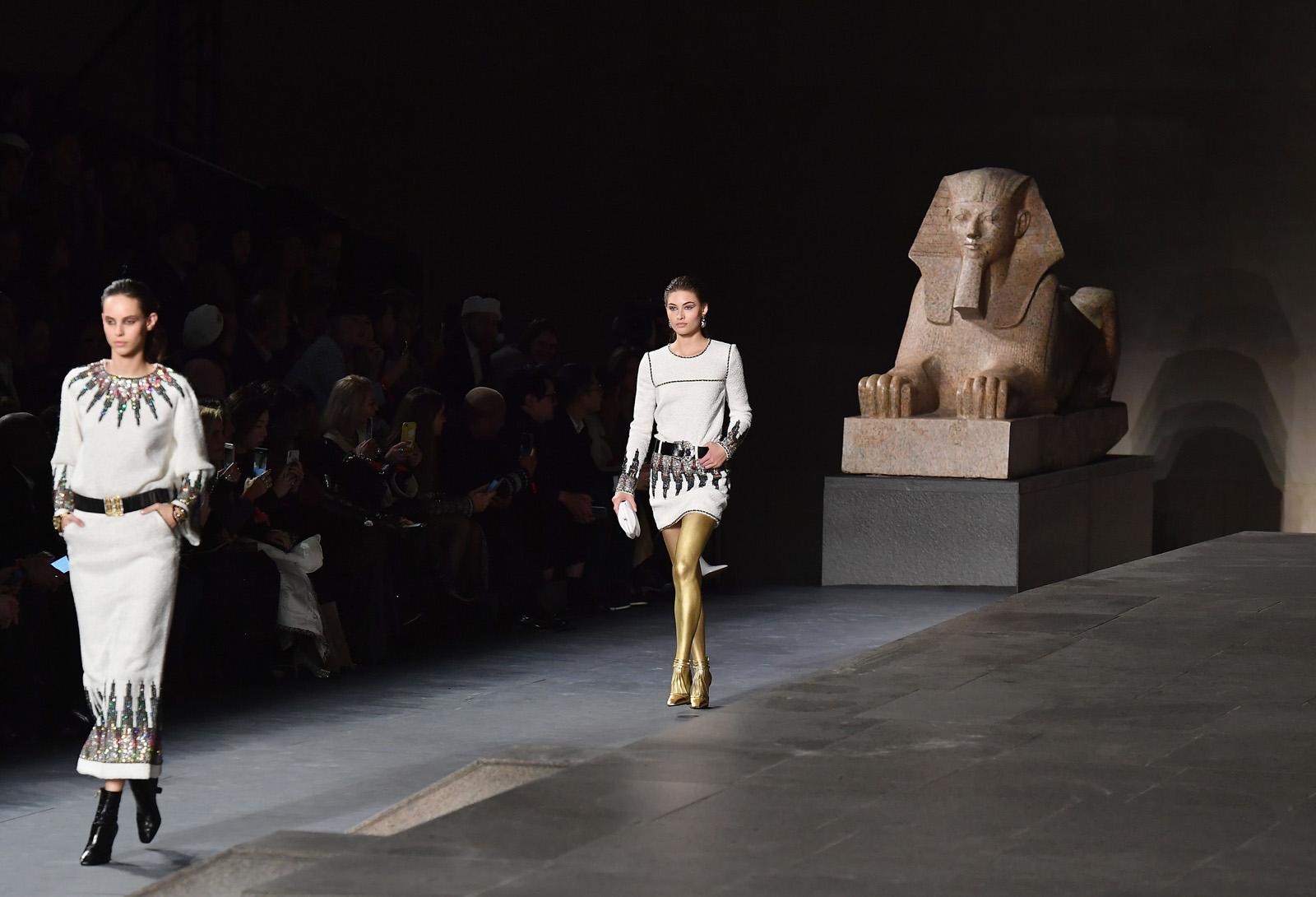 Chanel Metiers D'art 2018-19 defilesi