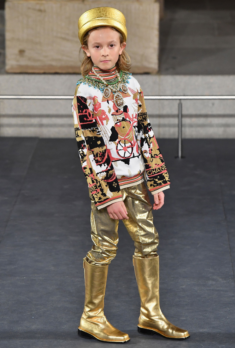 Chanel Metiers D'art 2018-19 defilesi