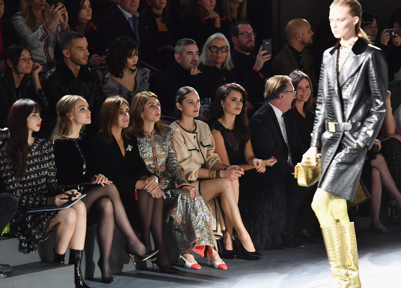 Chanel Metiers D'art 2018-19 defilesi