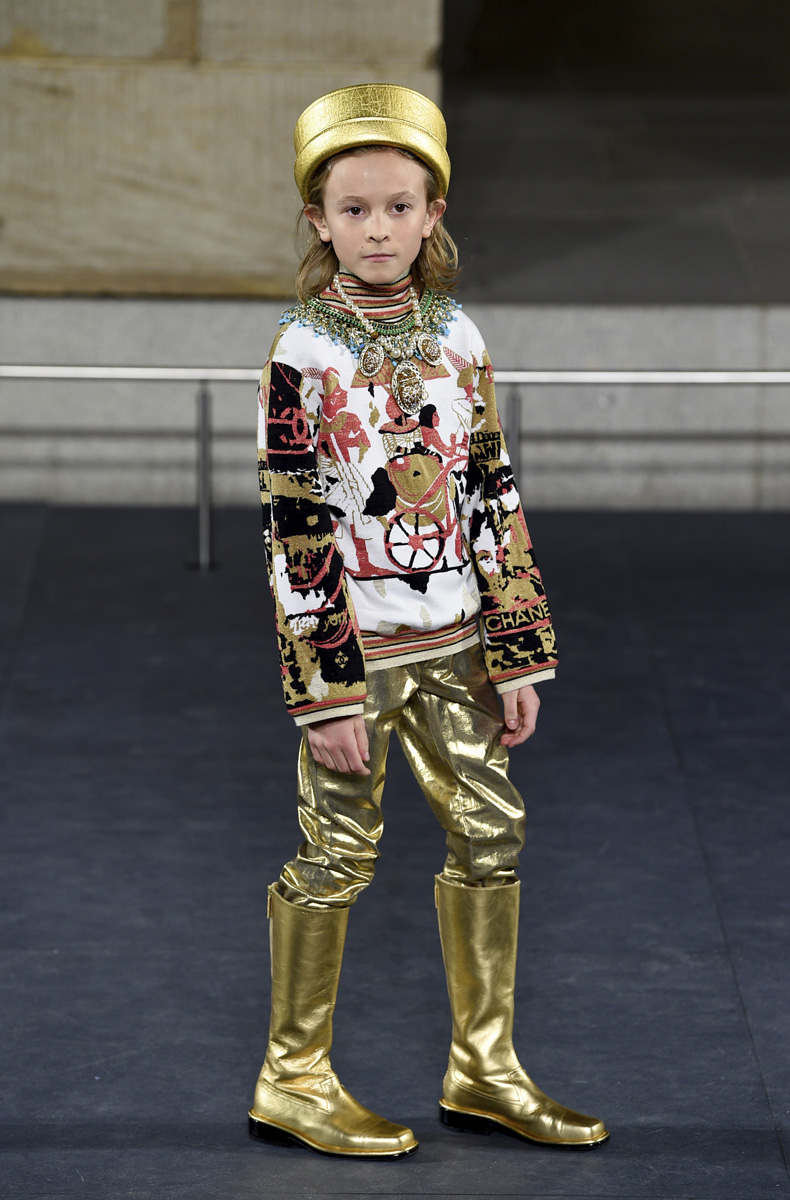 Chanel Metiers D'art 2018-19 defilesi