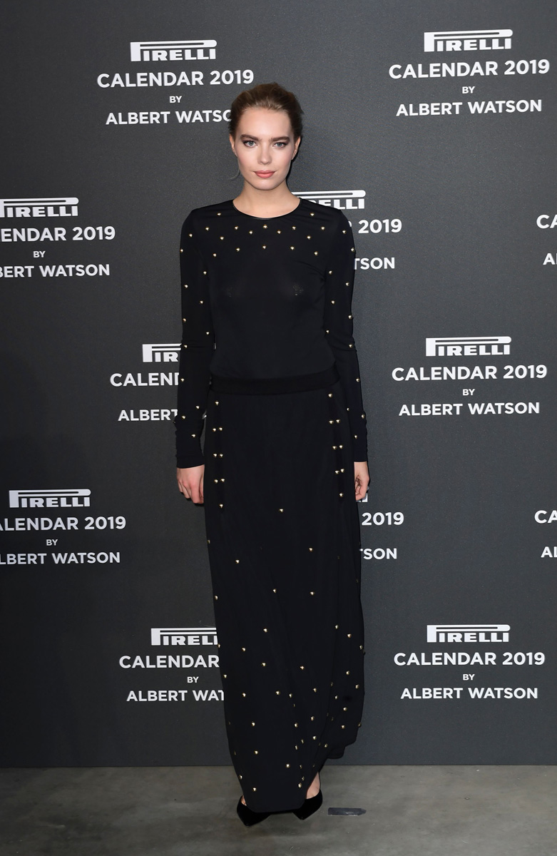 Pirelli 2019 Takvimi tanıtımında şıklık yarışı