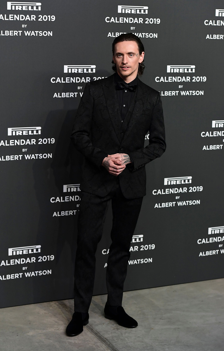 Pirelli 2019 Takvimi tanıtımında şıklık yarışı