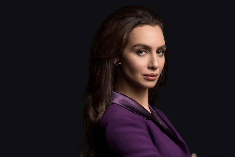 Sade ve Huzurlu: Birce Akalay