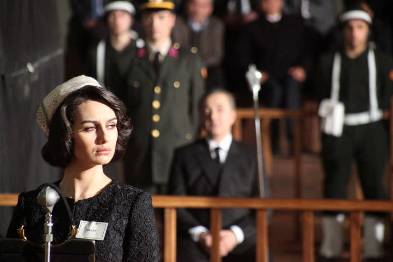 Sade ve Huzurlu: Birce Akalay
