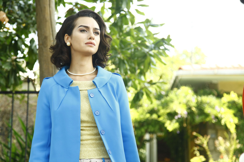 Sade ve Huzurlu: Birce Akalay