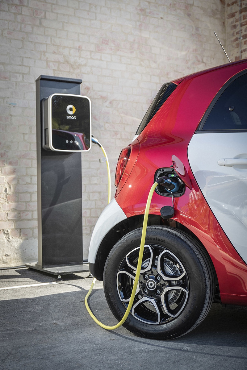 ESQ Otomobil / Elektrikli nesil: Yeni Smart EQ