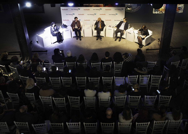 House Beautiful ile sanat buluşmaları