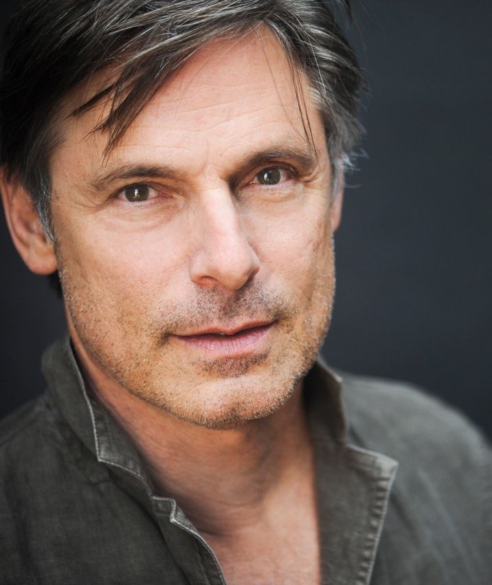 Gerçek hayatta kardeş olan ünlü isimler