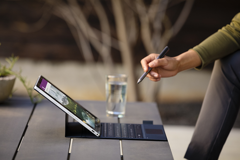 ESQ. Teknoloji: Limtlerin üstünde