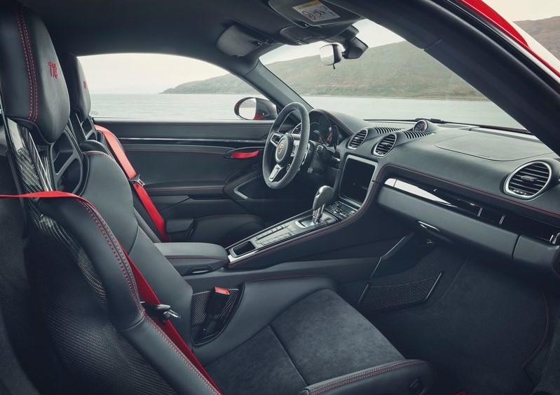 Yeni Porsche: 718 Boxter T ve Cayman T