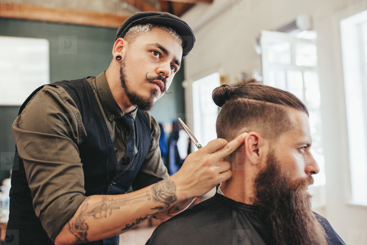 2018 yılının En İyi Erkek Saç Modelleri